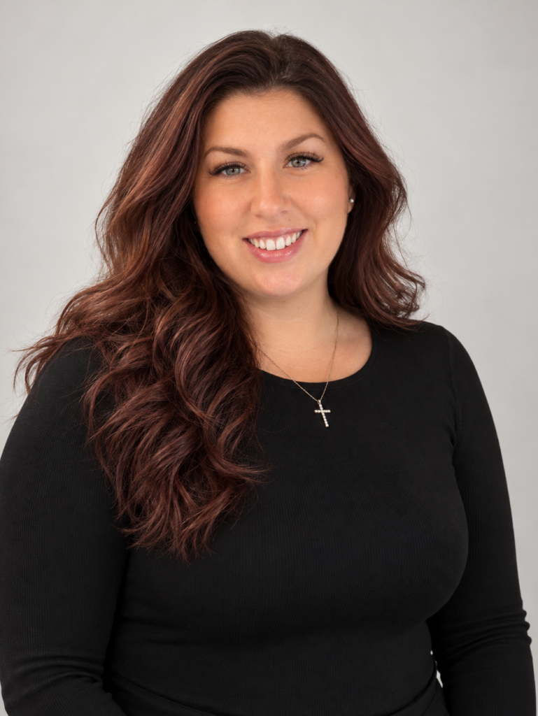 Daniela Maleca hair stylist Fortelli Oakville hair salon