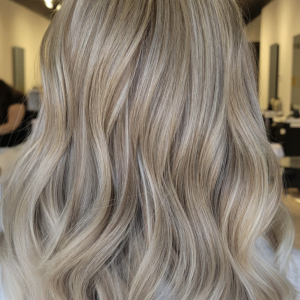 blonde highlights Fortelli hair salon oakville